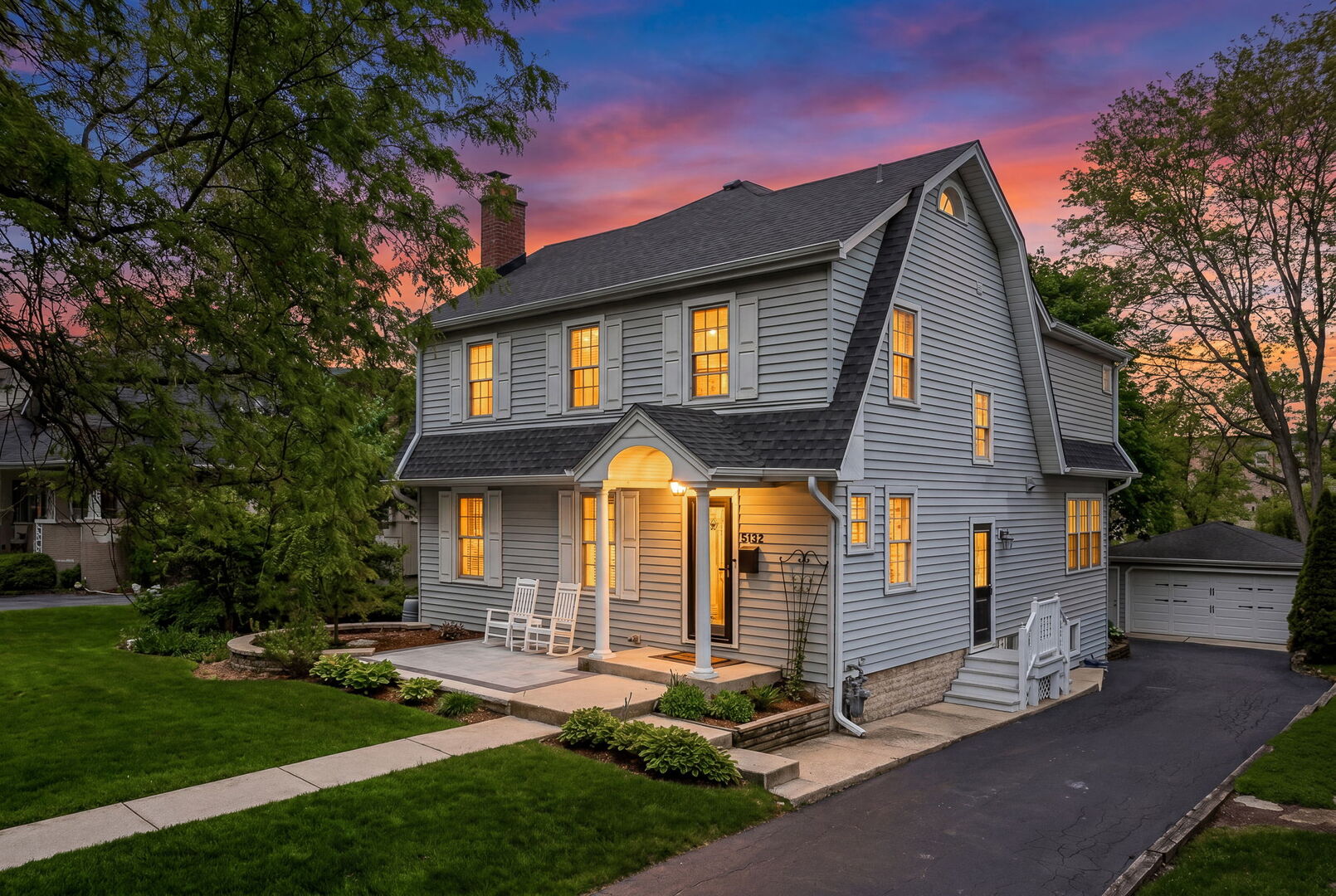 5132 Grand Avenue Downers Grove IL 60515