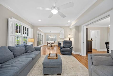 5132 Grand Avenue Downers Grove IL 60515