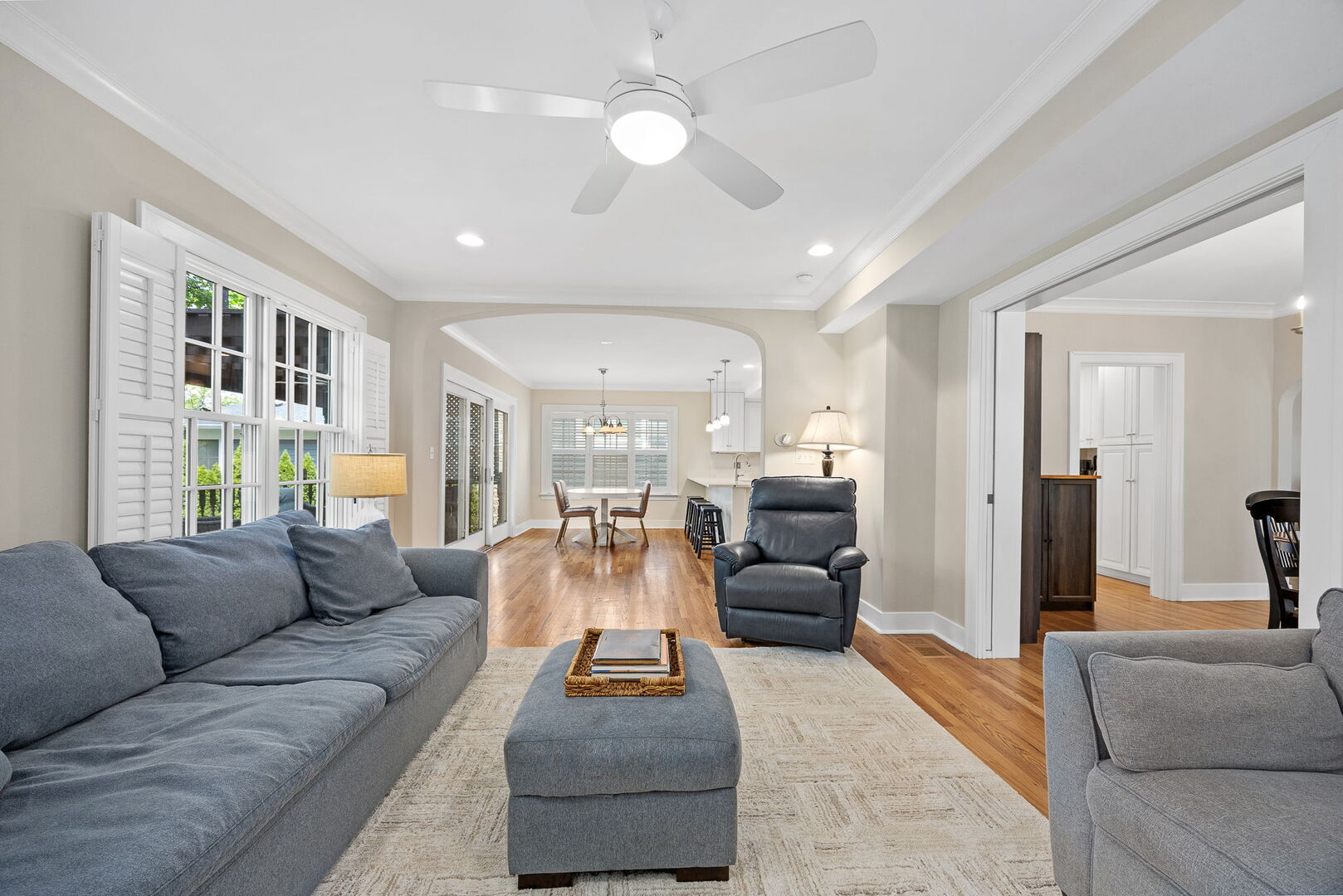 5132 Grand Avenue Downers Grove IL 60515