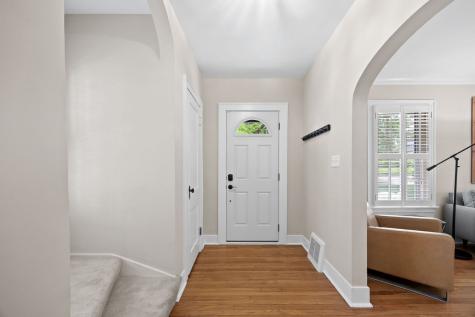 5132 Grand Avenue Downers Grove IL 60515