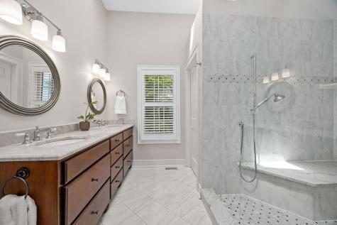 5132 Grand Avenue Downers Grove IL 60515