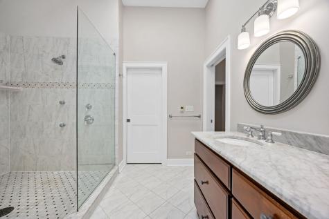 5132 Grand Avenue Downers Grove IL 60515