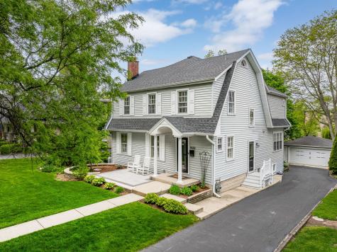 5132 Grand Avenue Downers Grove IL 60515