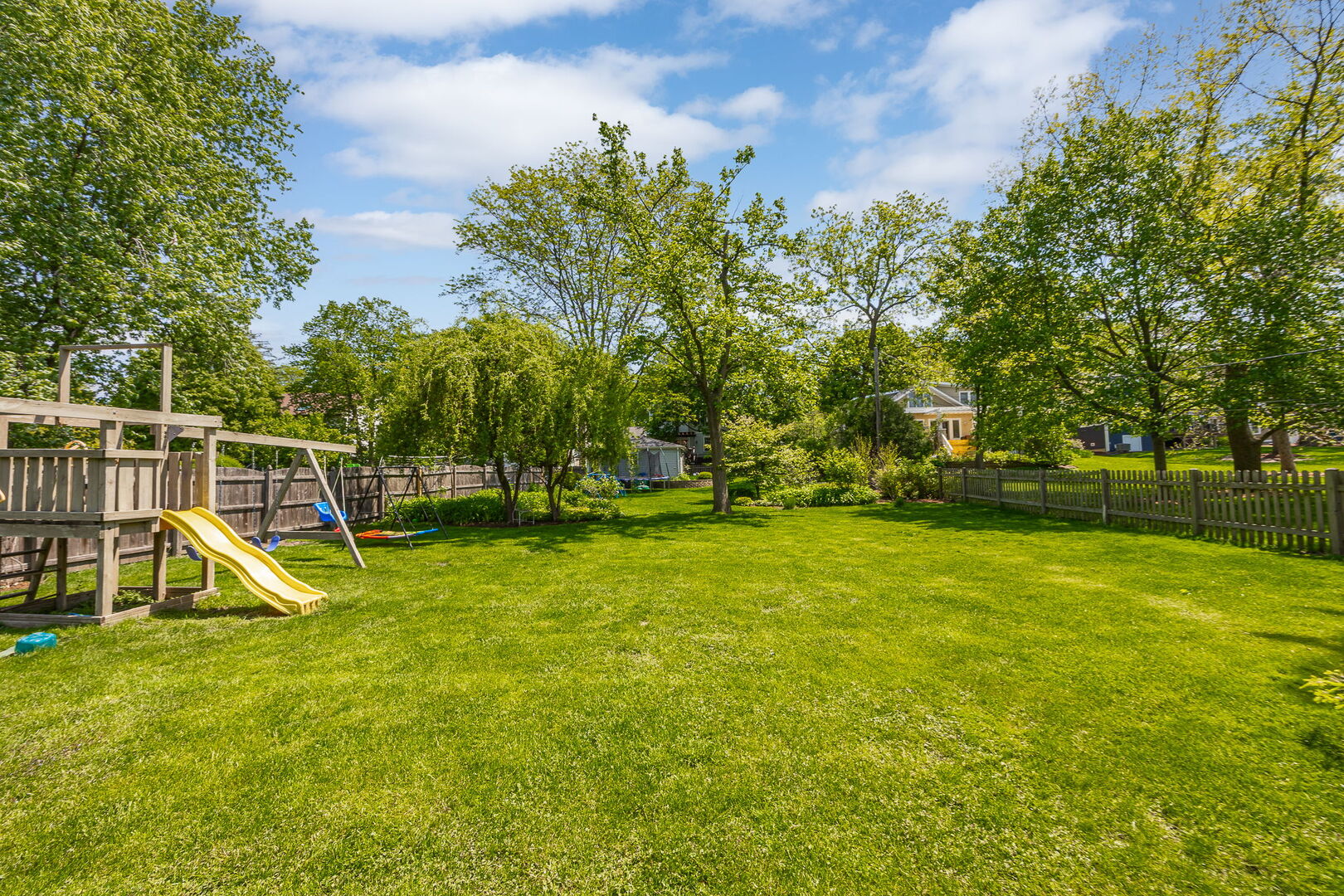 5132 Grand Avenue Downers Grove IL 60515