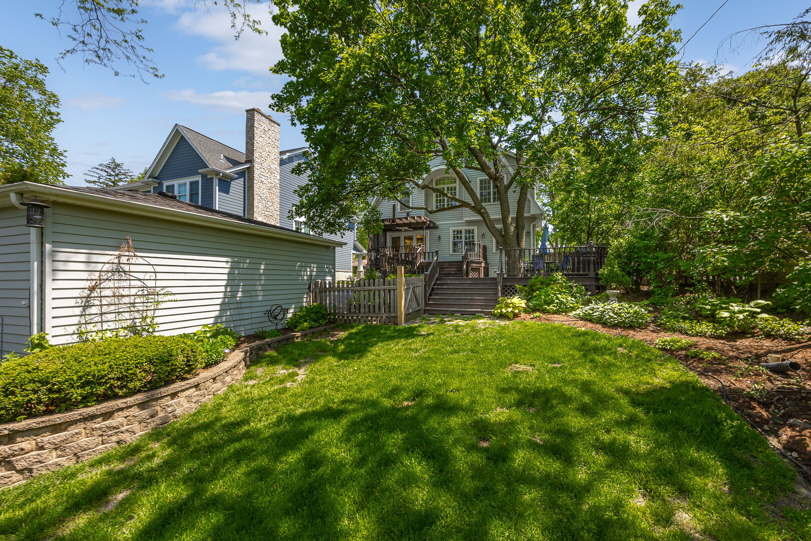 5132 Grand Avenue Downers Grove IL 60515