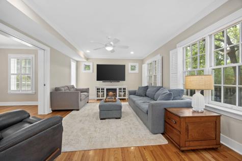 5132 Grand Avenue Downers Grove IL 60515