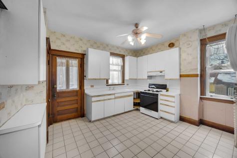 1322 Main Street Crete IL 60417