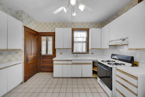 1322 Main Street Crete IL 60417