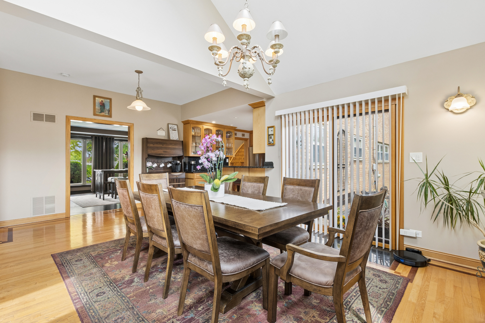 7911 West Rascher Avenue Chicago IL 60656