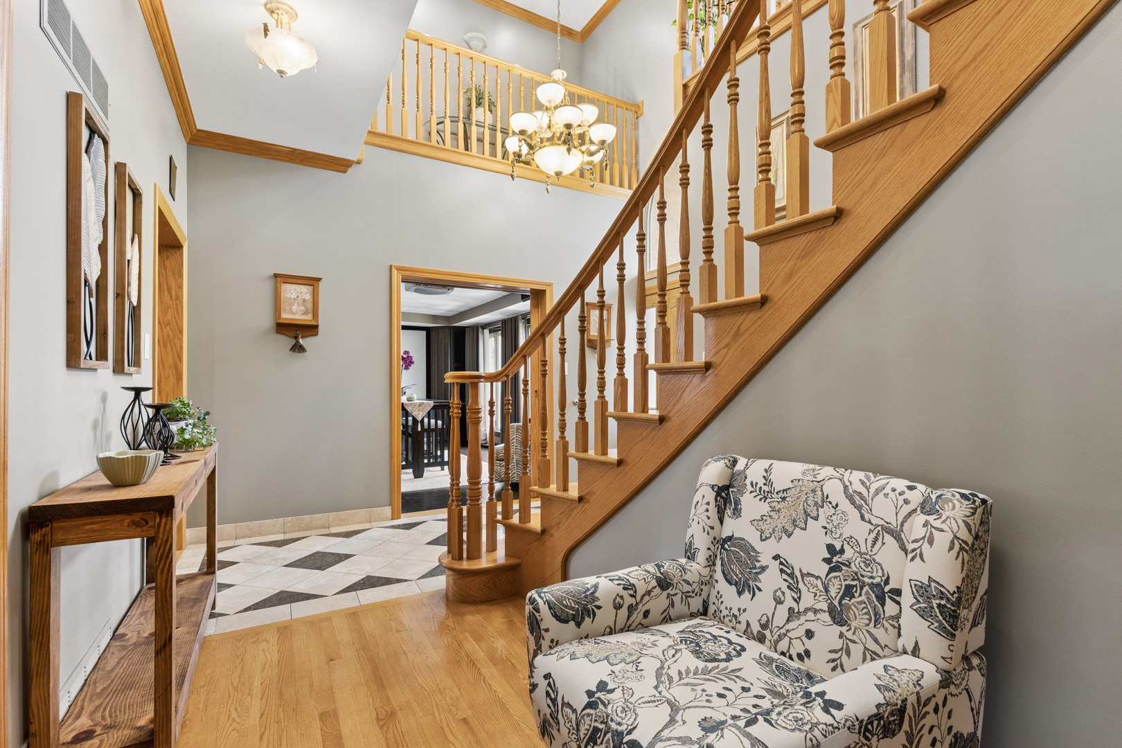 7911 West Rascher Avenue Chicago IL 60656
