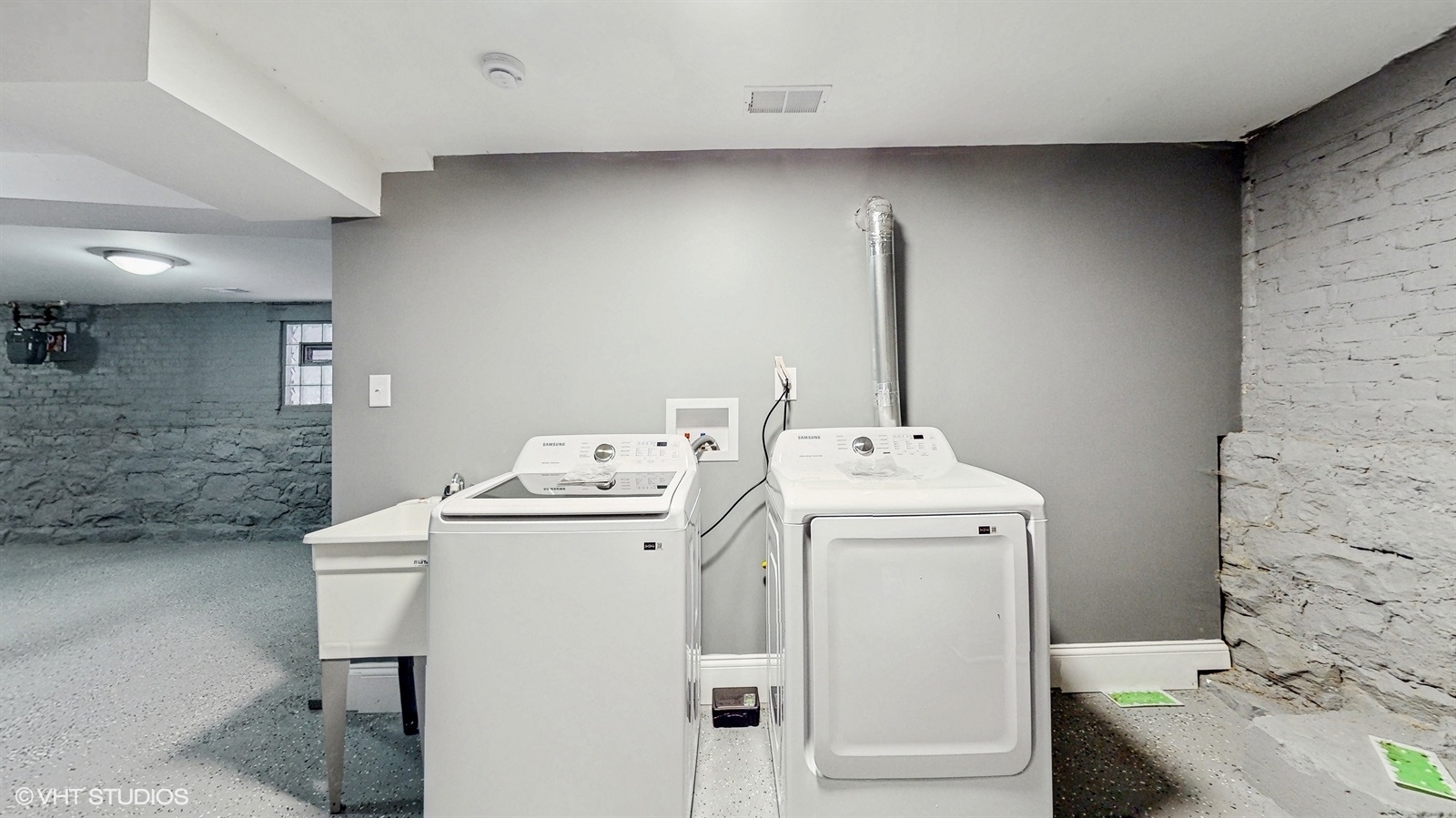 7430 South King Drive Chicago IL 60619