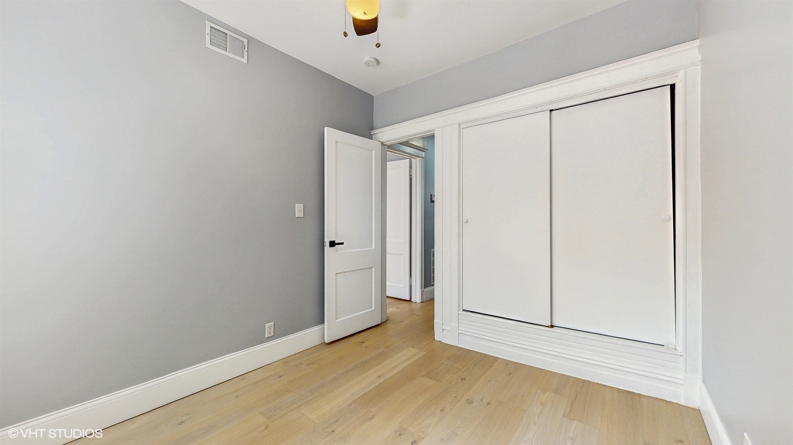 7430 South King Drive Chicago IL 60619