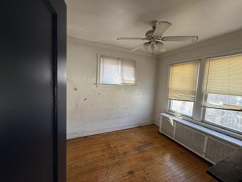 8104 South Euclid Avenue Chicago IL 60617