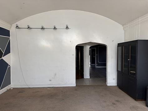 8104 South Euclid Avenue Chicago IL 60617