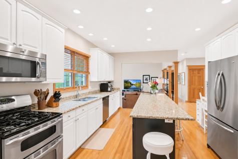 631 Mason Lane Lake In The Hills IL 60156