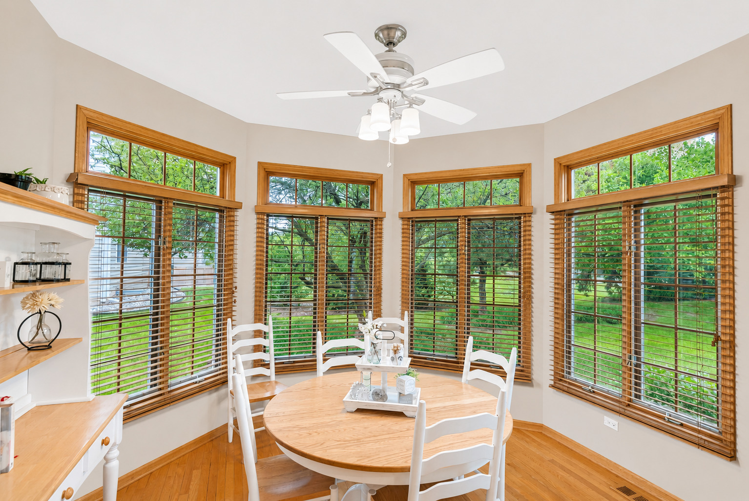 631 Mason Lane Lake In The Hills IL 60156