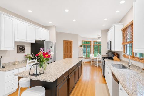 631 Mason Lane Lake In The Hills IL 60156