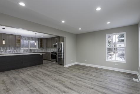 3017 16TH Place North Chicago IL 60064