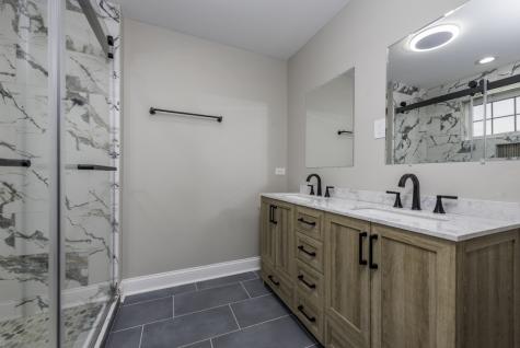 3017 16TH Place North Chicago IL 60064