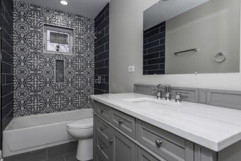 3017 16TH Place North Chicago IL 60064