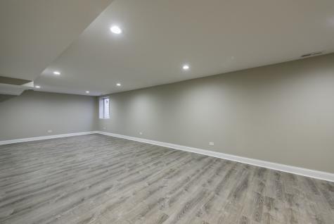 3017 16TH Place North Chicago IL 60064