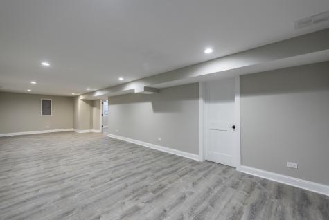 3017 16TH Place North Chicago IL 60064