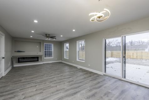 3017 16TH Place North Chicago IL 60064