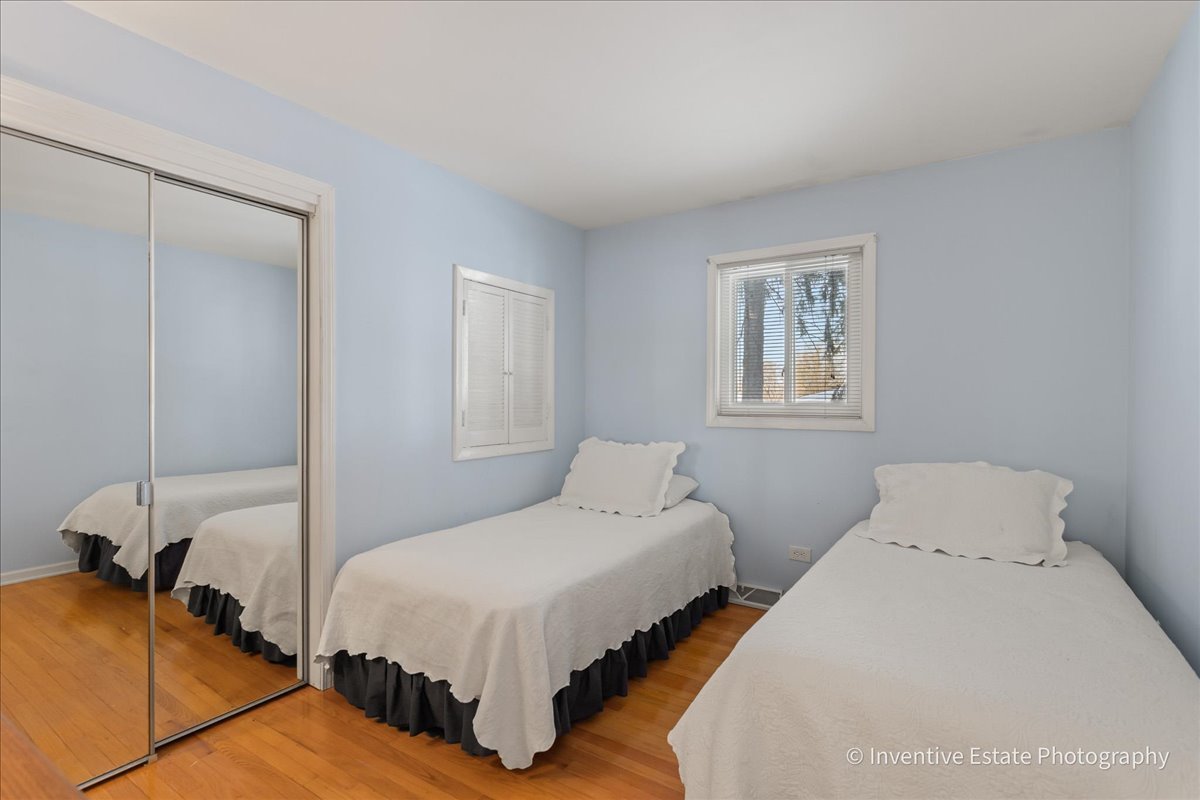 17W645 Lorraine Avenue Addison IL 60101