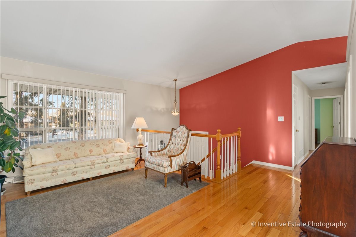 17W645 Lorraine Avenue Addison IL 60101