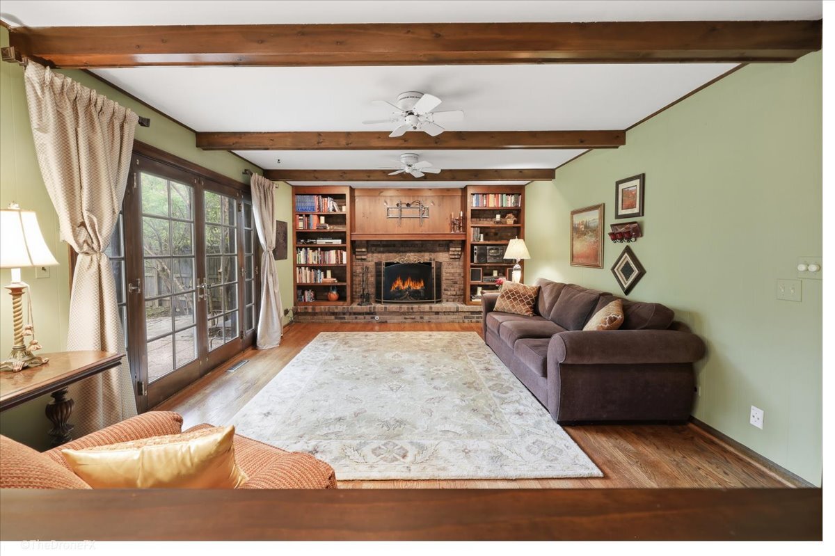 22W324 Mccarron Road Glen Ellyn IL 60137