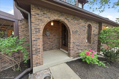 22W324 Mccarron Road Glen Ellyn IL 60137