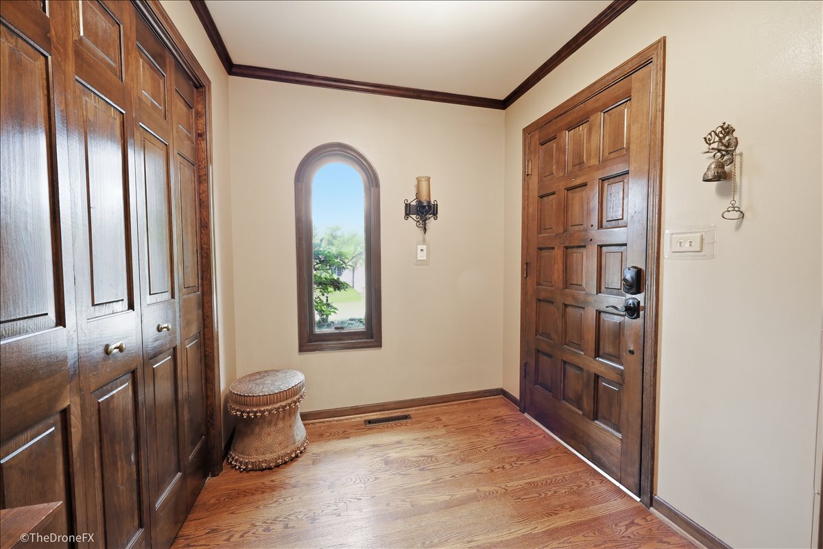 22W324 Mccarron Road Glen Ellyn IL 60137