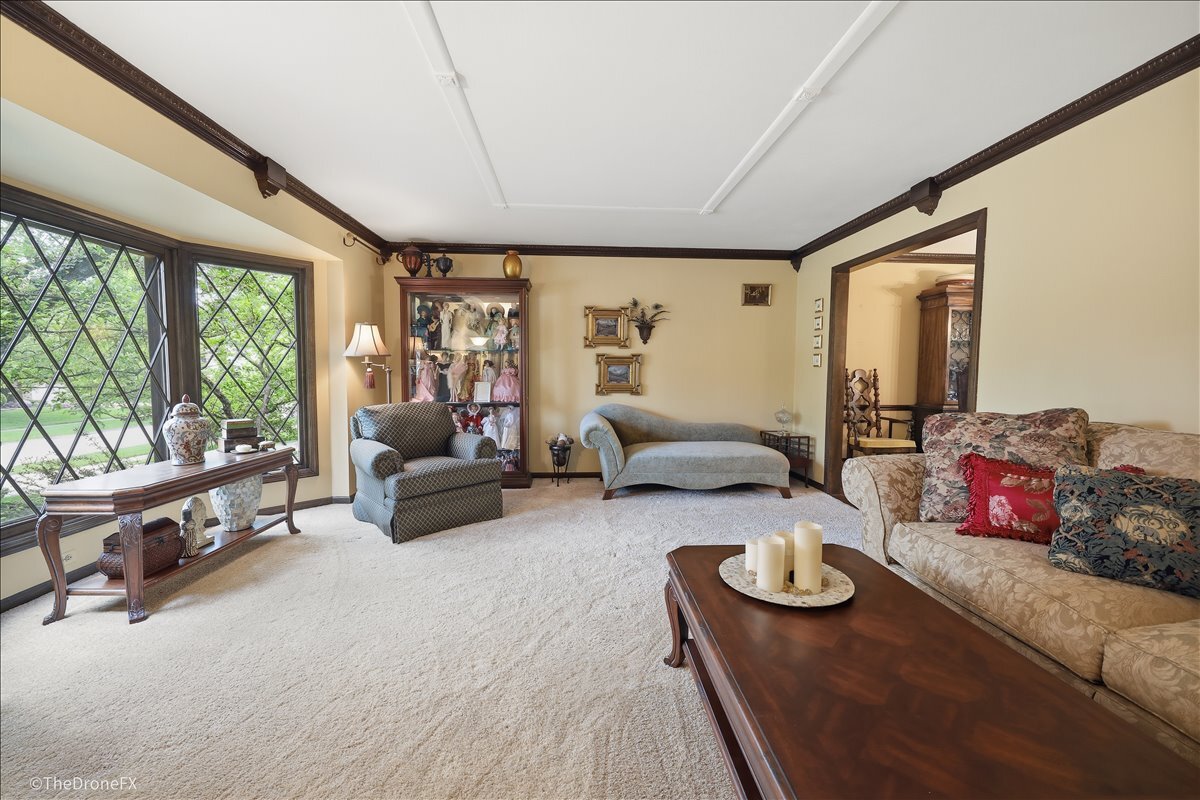 22W324 Mccarron Road Glen Ellyn IL 60137