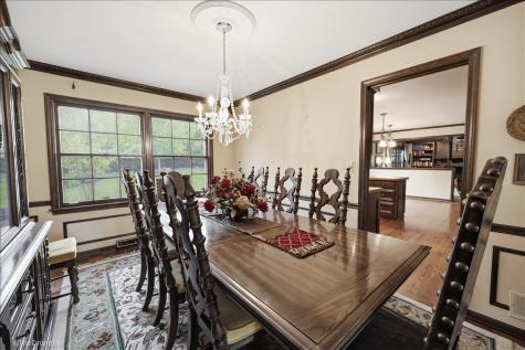 22W324 Mccarron Road Glen Ellyn IL 60137