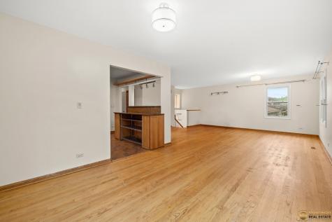 220 Osage Lane Buffalo Grove IL 60089