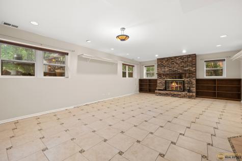 220 Osage Lane Buffalo Grove IL 60089
