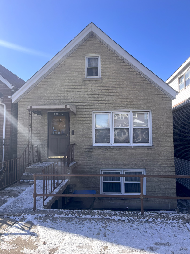 3028 South Haynes Court Chicago IL 60608