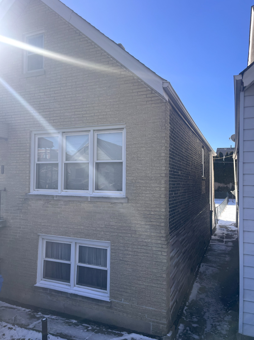 3028 South Haynes Court Chicago IL 60608