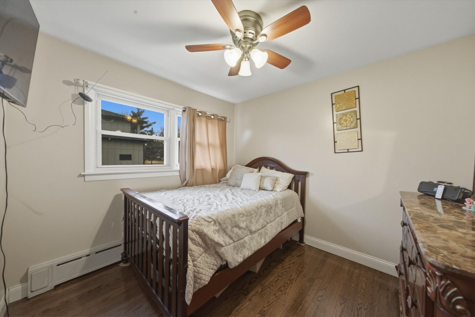 810 North Cherry Street Addison IL 60101