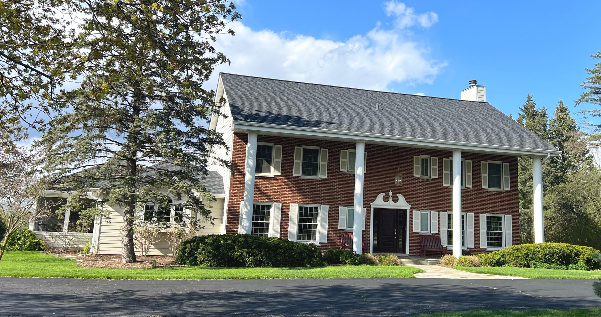 1900 Hickory Knoll Drive Deerfield IL 60015