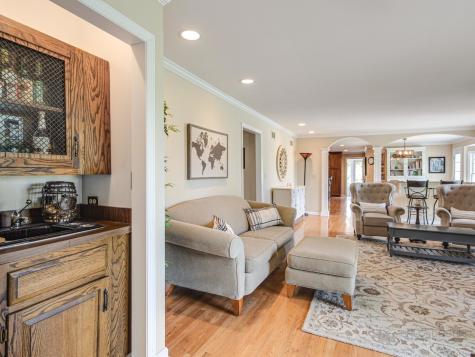 1900 Hickory Knoll Drive Deerfield IL 60015