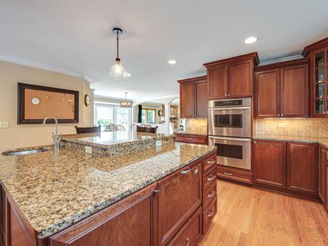 1900 Hickory Knoll Drive Deerfield IL 60015