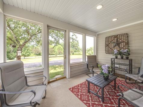 1900 Hickory Knoll Drive Deerfield IL 60015