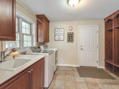 1900 Hickory Knoll Drive Deerfield IL 60015