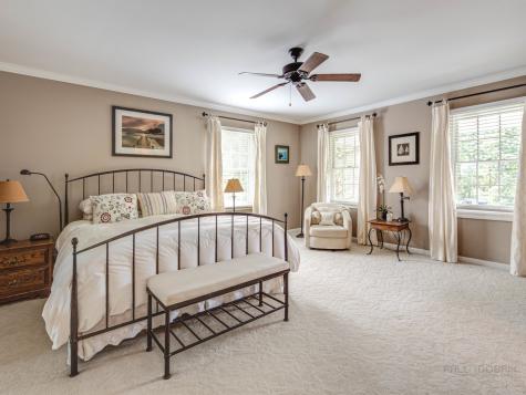 1900 Hickory Knoll Drive Deerfield IL 60015