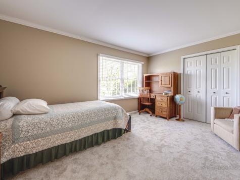 1900 Hickory Knoll Drive Deerfield IL 60015