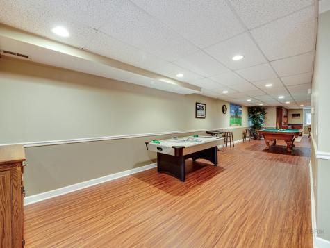 1900 Hickory Knoll Drive Deerfield IL 60015