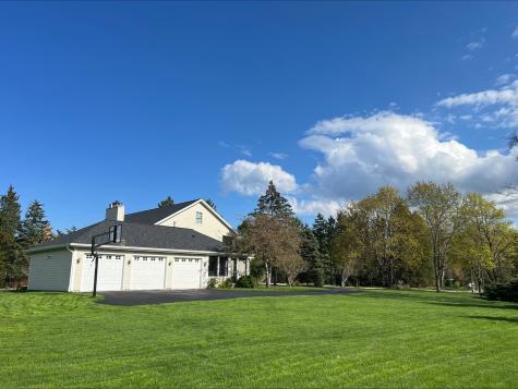1900 Hickory Knoll Drive Deerfield IL 60015