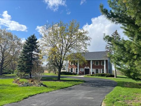 1900 Hickory Knoll Drive Deerfield IL 60015