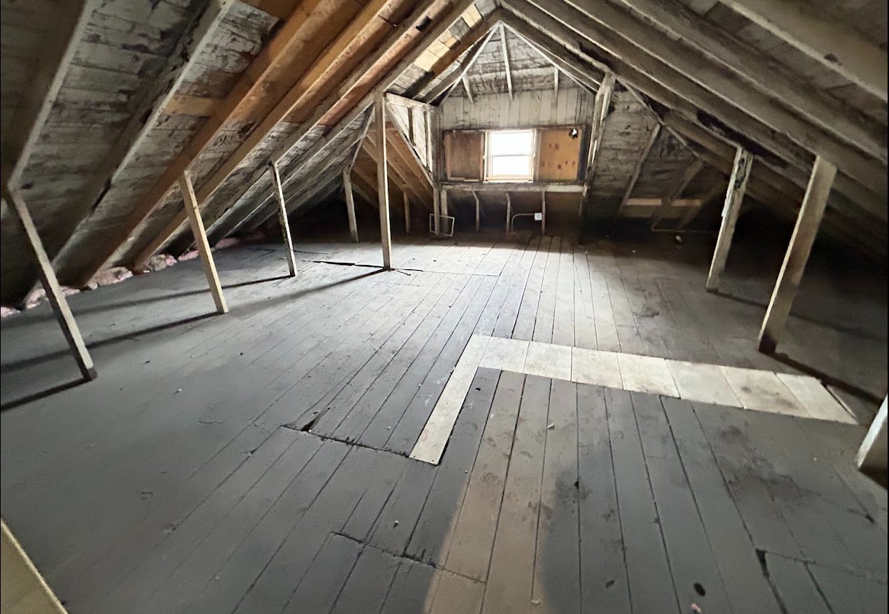 8018 South Laflin Street Chicago IL 60620